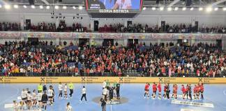 FOTO: Handbalistele de la Gloria au aprins Teraplast Arena. Brest pleacă cu un avantaj fragil
