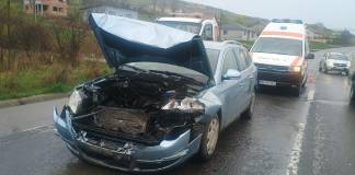 FOTO: Accident la Crainimăt, cu 3 mașini implicate!