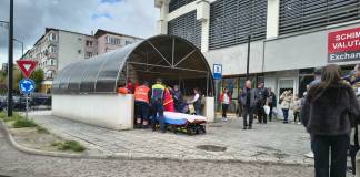 Scările buclucașe care ne-au costat o groază de bani și-au fost cât pe ce să bage în mormânt un bărbat