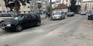 FOTO/VIDEO Sparte și lăsate de izbeliște mai bine de jumătate de an, străzile Pietrosu și Dumbravei au promisiunea că văd asfaltul până în mai