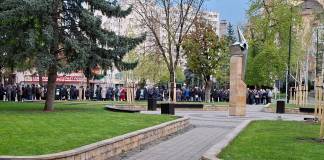 Reprezentanții Policlinicii SCJU: Astăzi, până la ora 7:50, au fost programate 900 de persoane. Volumul solicitărilor este unul foarte mare