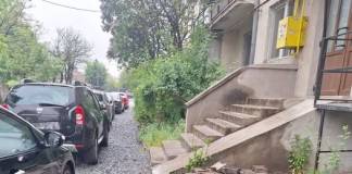 Firmă amendată de două ori, pentru că nu a reparat trotuarul după finalizarea lucrărilor