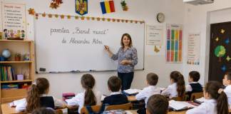 Povești din Sat: Banul muncit
