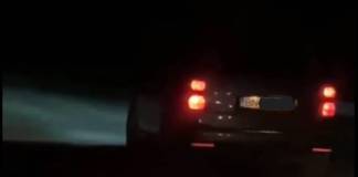 Șofer „mort de beat”, prins după un apel la 112. Dus la spital încătușat