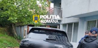 Doi bistrițeni bănuiți că au orchestrat frauda cu criptomonede – reținuți ! Polițiștii au pus sechestru pe două mașini de lux