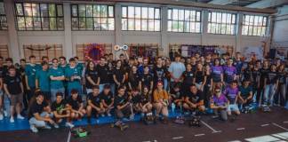 „Bolts and Speed”, din nou la Colegiul „Liviu Rebreanu”: Peste 400 de elevi pasionați de robotică modelează la Bistrița viitorul tehnologiei din România