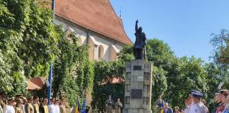 FOTO/VIDE – Ziua Drapelului Național, celebrată la Bistrița: „Vrem să fim mândri și de ceea construiți dumneavoastră astăzi”