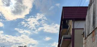 UNIREA: Incendiu într-un apartament situat la etajul trei. O persoană evacuată, cu plagă la picior