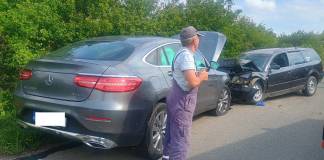 Accident între Șieu și Buduș – trei persoane au ajuns la spital