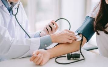 Ce boli bagă în mormânt bistrițenii? Bolile hipertensive și cardiopatia ischemică – în top!