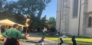 Canicula a modificat programul Zilelor Medievale! Bistrițenii au început să-și facă apariția în centrul istoric abia spre seară
