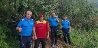 FOTO/VIDEO: Jandarmii și salvamontiștii bistrițeni și-au dat mâna și au îndepărtat un pericol ascuns din munte