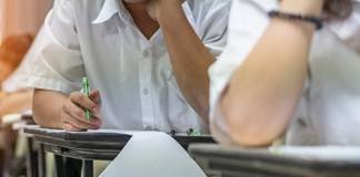 120 de profesori și învățători au luat notă de trecere la examenul de definitivat. Profesorul Nicoară Petrică Marian – singurul 10!