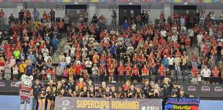 FOTO – Handbalistele de la Gloria Bistrița au scris din nou istorie: Supercupa României a ajuns la Bistrița