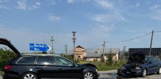 FOTO – Mănăstirea, Cluj: Un cuplu de bistrițeni a ajuns la spital, după o coliziune frontală între două autoturisme