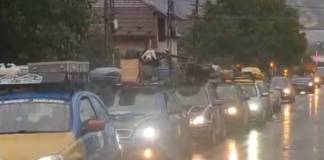 Două mașini de la Carbage Run, implicate într-un accident în Pasul Rotunda! Doi cetățeni străini, răniți