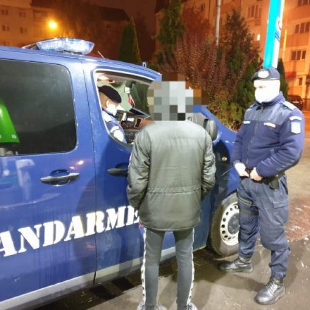 Încă o petrecere „spartă” de jandarmi weekendul acesta Încă o petrecere „spartă” de jandarmi weekendul acesta